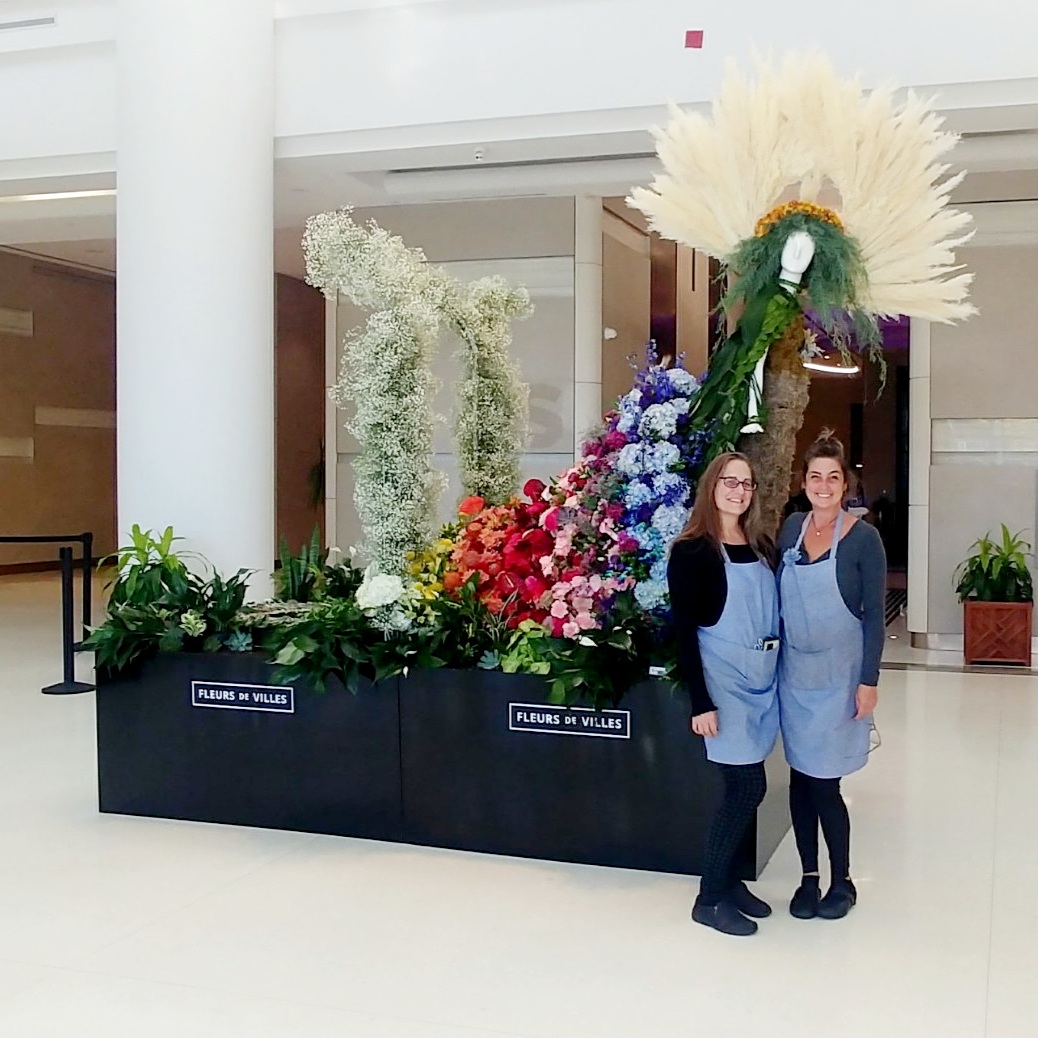 Shoreline Steward at The Hilton Niagara Falls, Fleurs de Villes, Crescent Gardens Florist (99)